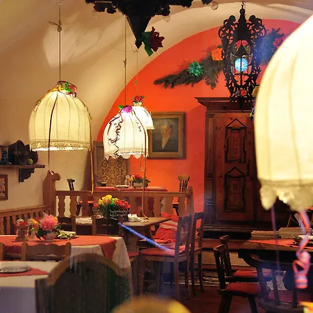 Braeugasthof Χάλστατ